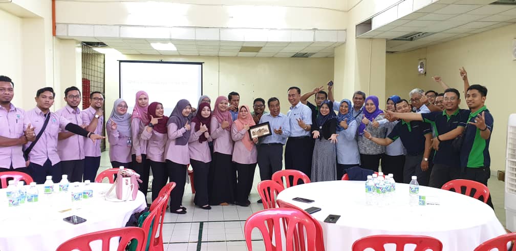 Putrajaya Cob Visiting Our Successfully Managed Villa Putra